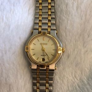VINTAGE GUCCI WATCH